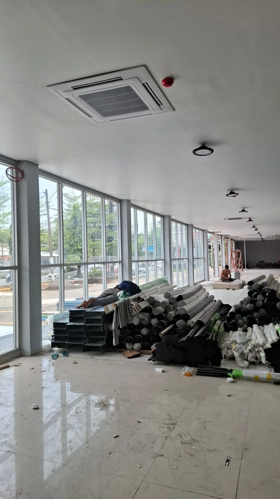 Pengerjaan area ruangan dan jendela