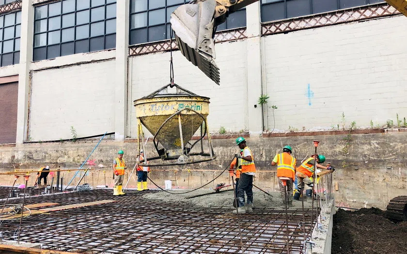 Visual realistis panduan beton pondasi: fungsi, spesifikasi dan kondisi existing