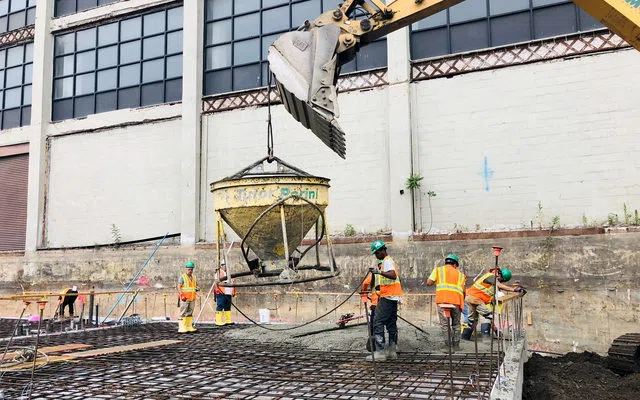 Vibrasi, curing serta cold joint untuk beton toraja utara