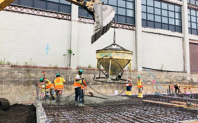 Drawing engineer, tulangan, bekisting, pengecoran serta curing untuk beton struktural