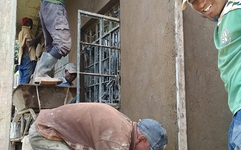 Visual realistis tahapan bangun rumah: fungsi, spesifikasi dan kondisi existing