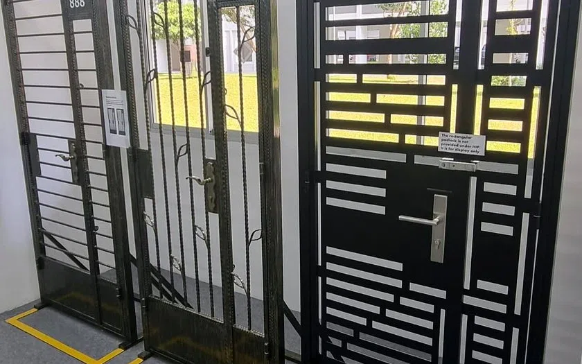 Konsep keseluruhan pagar besi