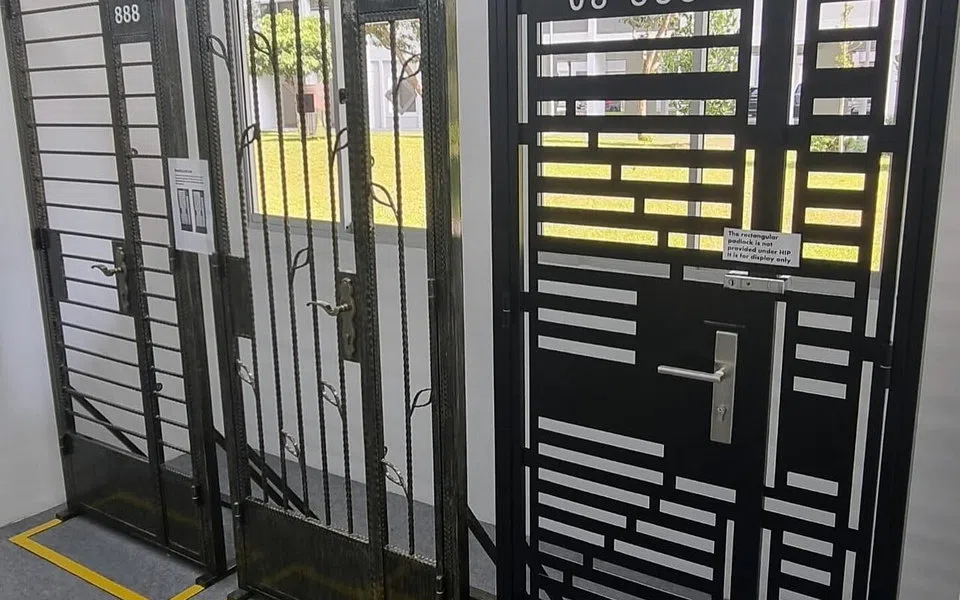 Visual realistis Pagar Swing Otomatis — ZEPINDO