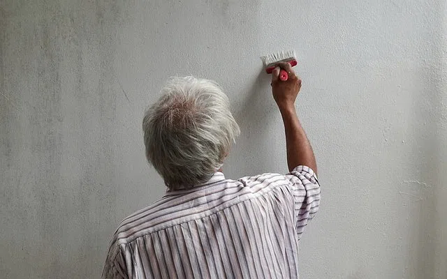Sampel kecil membantu menghindari salah warna dan salah kilap — Checklist sebelum Pengecatan