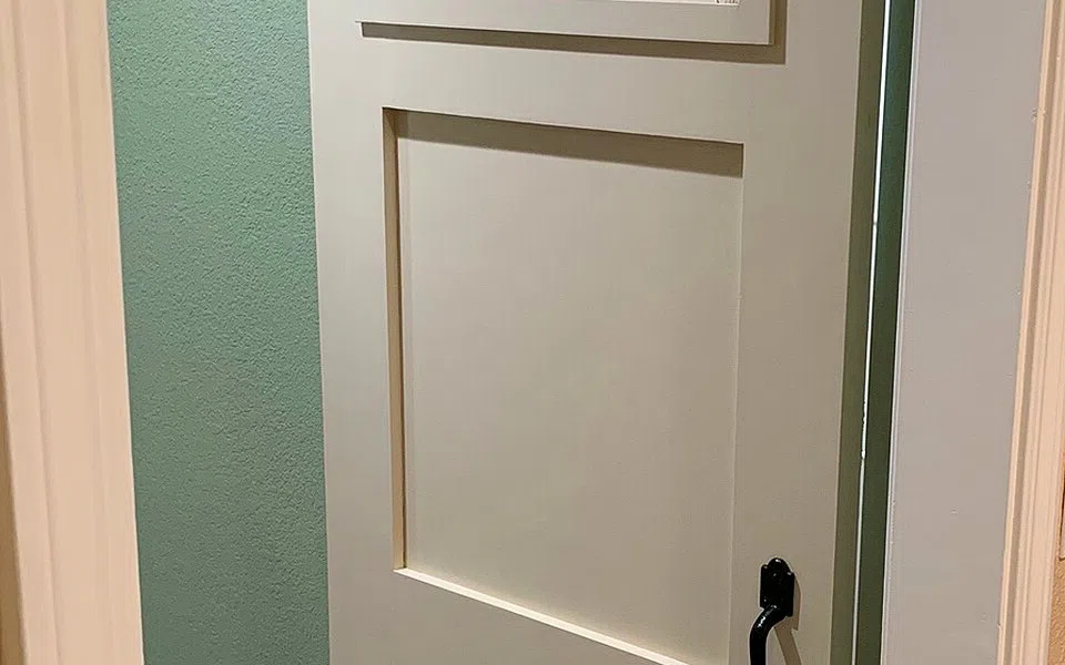 Visual realistis Harga Pintu Custom dan Pemasangan — ZEPINDO