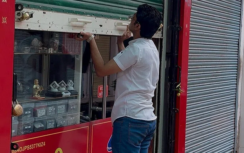 Visual realistis panduan pintu ruko: fungsi, spesifikasi dan kondisi existing