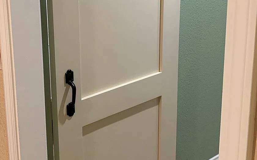 Visual realistis door closer: fungsi, spesifikasi dan kondisi existing