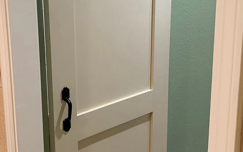 Konsep detail dan pemeriksaan pintu bantaeng