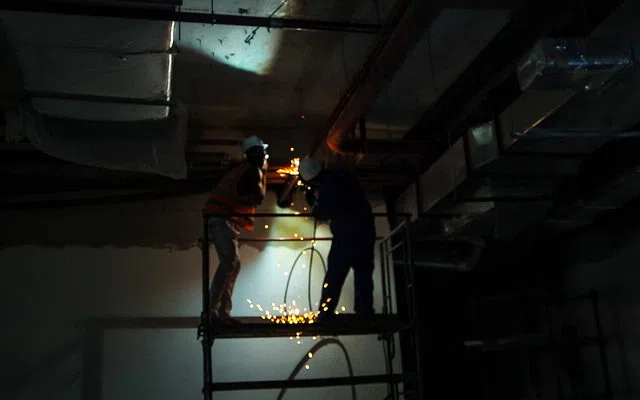 Kompetensi welder, kerapian fabrikasi dan kemampuan membaca ukuran untuk tukang las kanopi